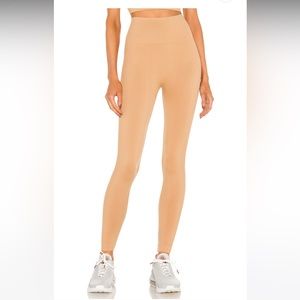 NWT Set Active leggings